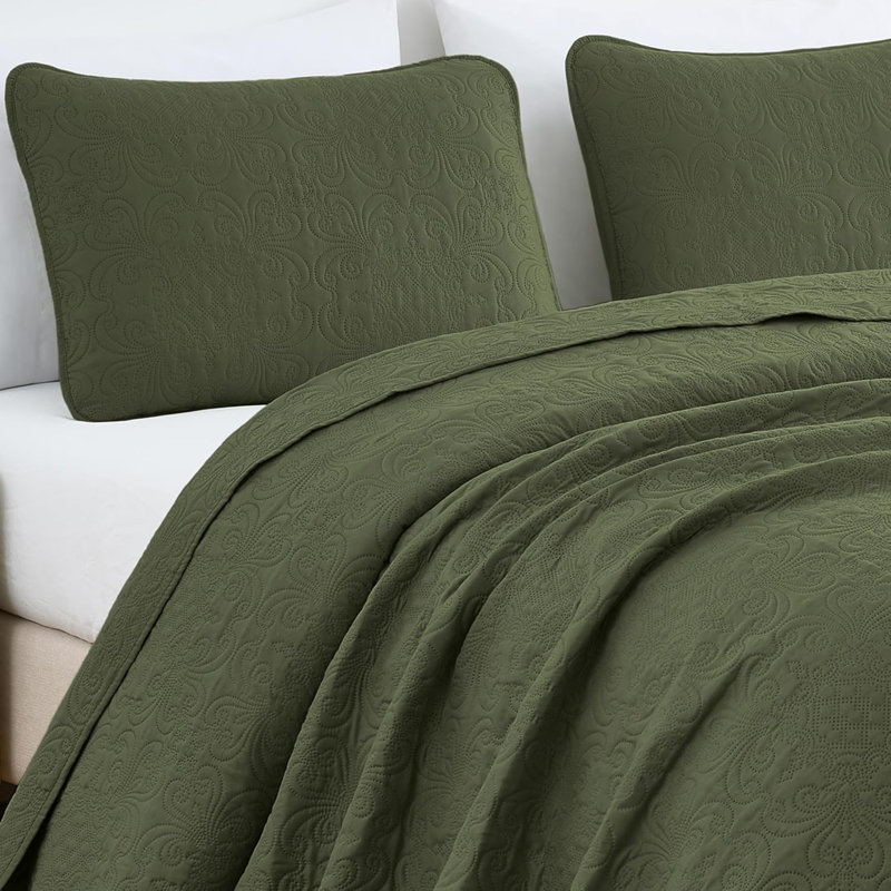 Luca 3-Piece Lightweight Microfiber Oversized Bedspread Set, King Coverlet/Bedspread + 2 King Shams, Olive Green
