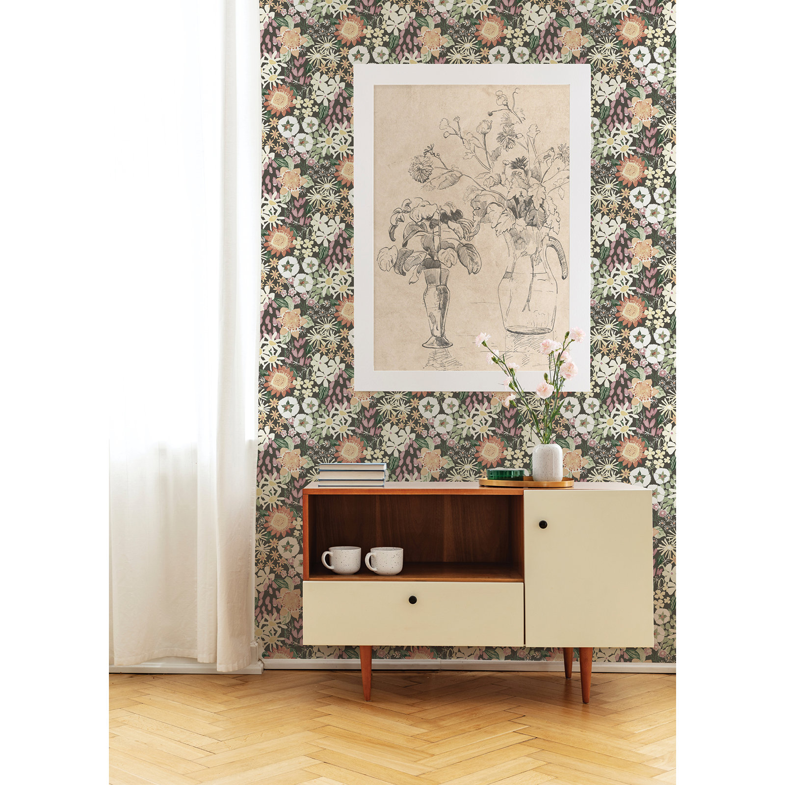 Anika Flowers Wallpaper, Rasberry