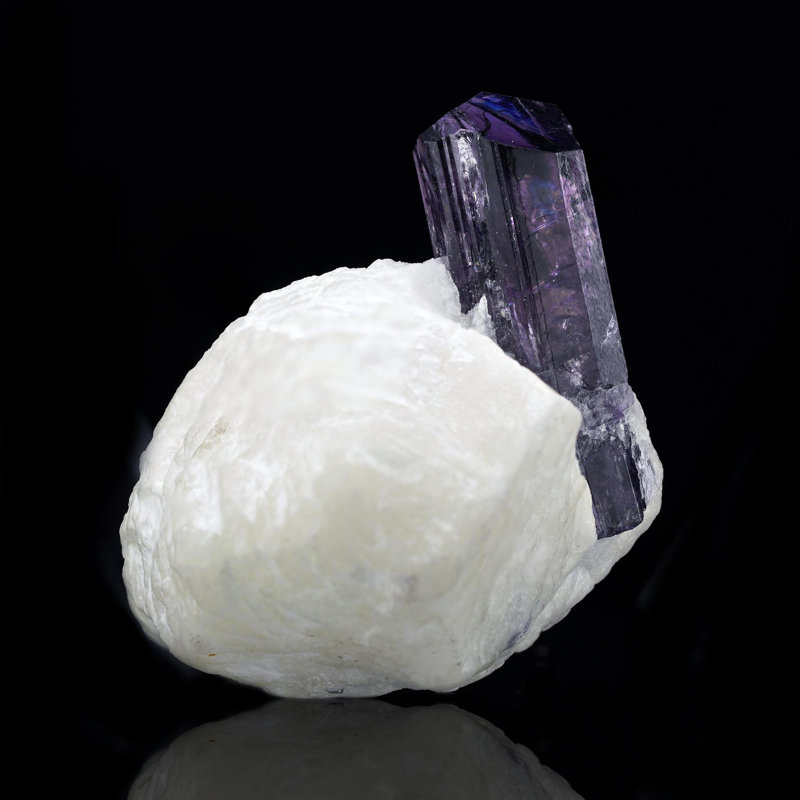 Scapolite sur marbre - 88 g