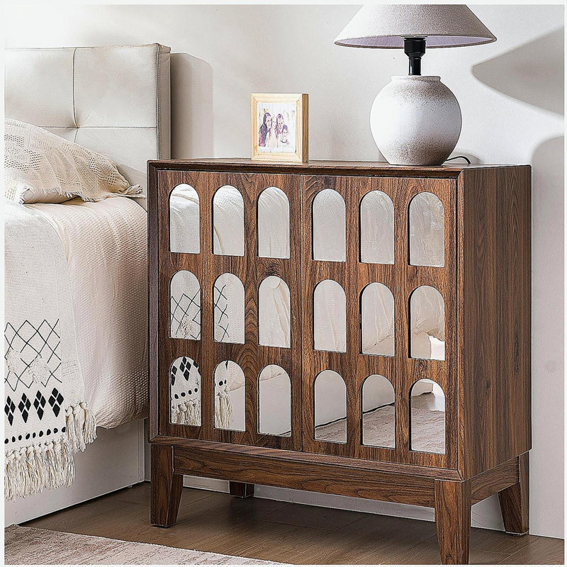 Armoire à double porte, Noyer