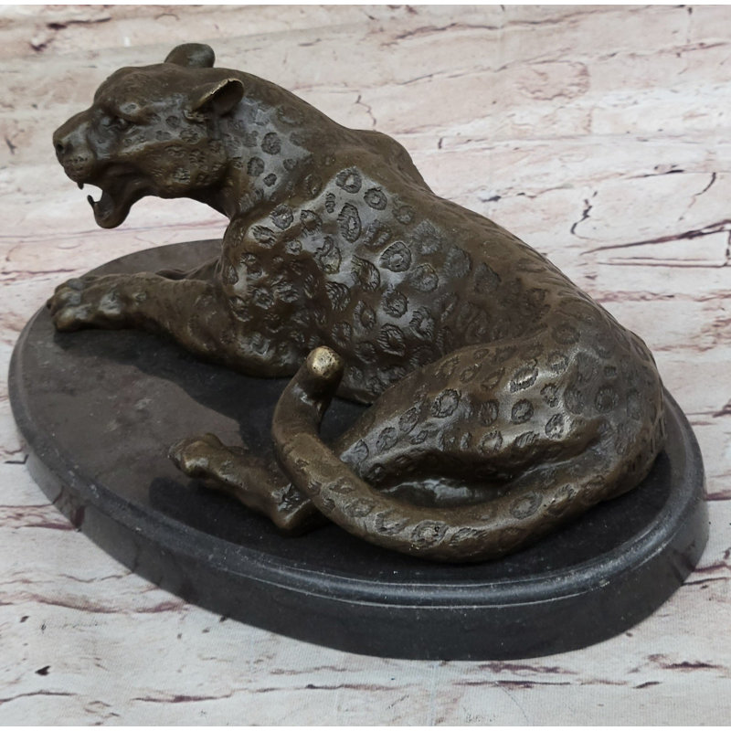 Figurines et sculptures virpales