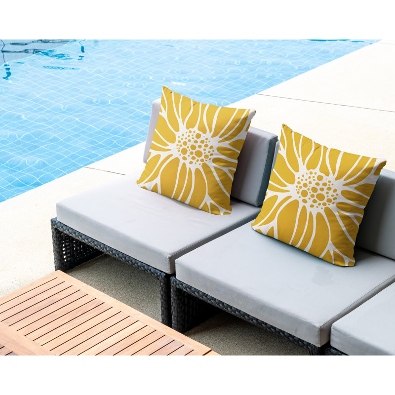 Housse et insert de coussin décoratif intérieur / extérieur en mélange de polyester, L 15 po x H 15 po, Jaune