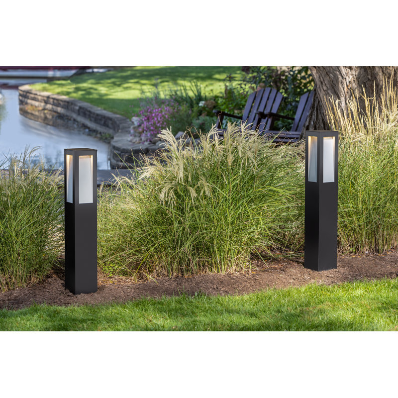 Taper Integrated LED Metal Bollard Light, Bronze