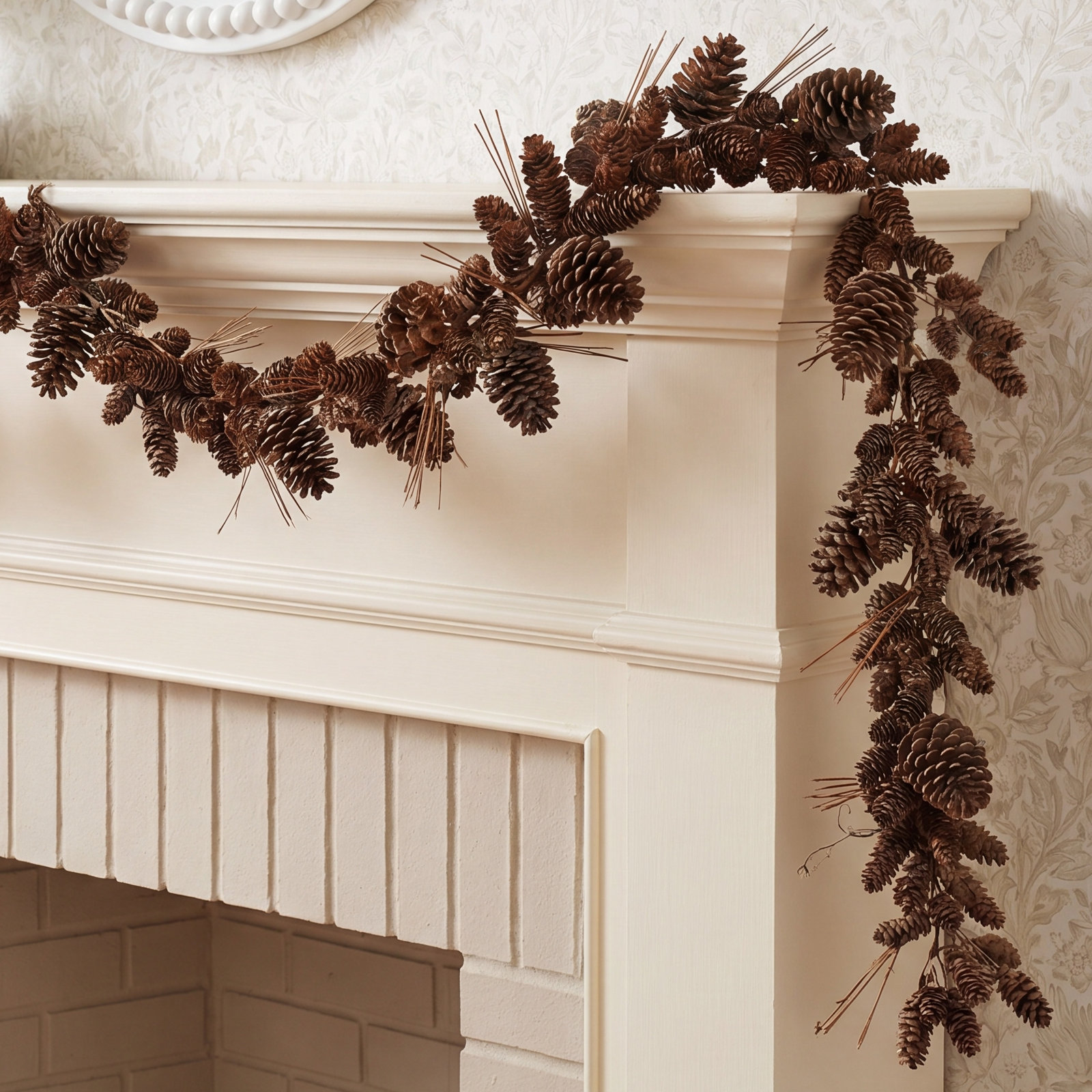 Faux Pinecone Garland, 4' L