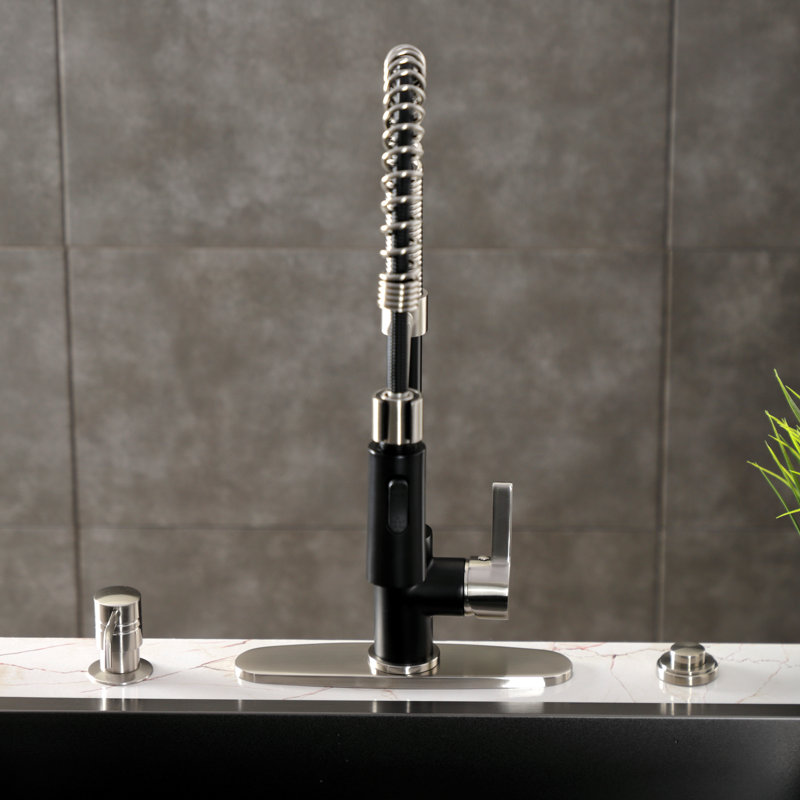 Robinet de cuisine monocommande à 1 trou à fixation sur comptoir Kingston Brass Continental, Noir mat / Nickel brossé