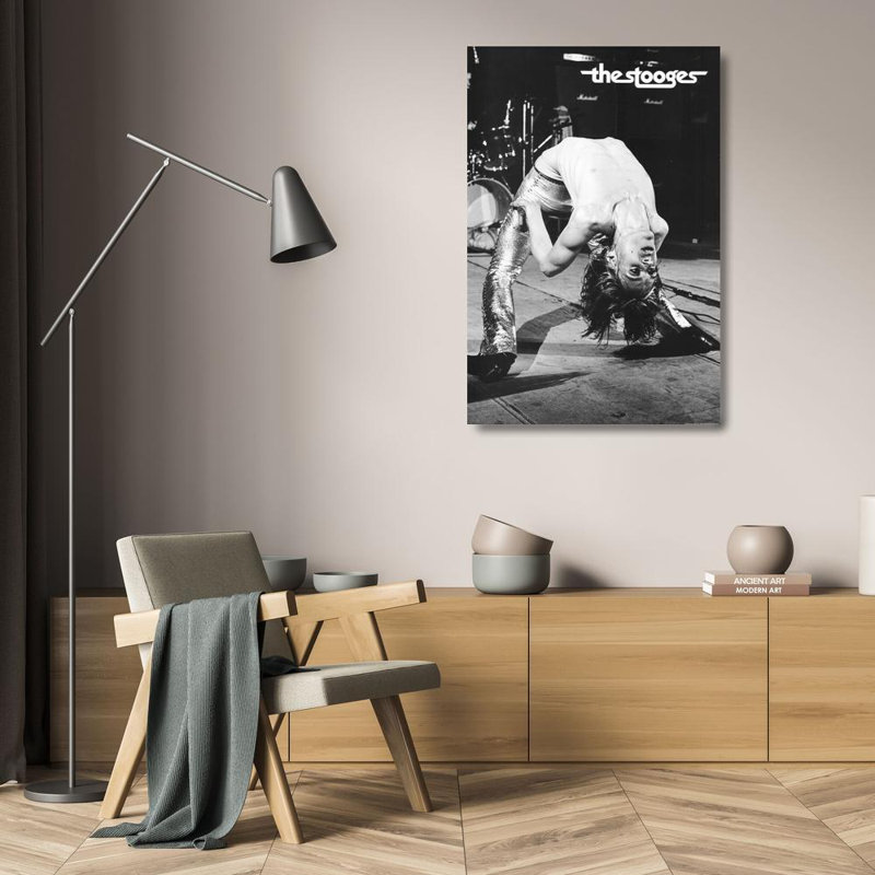 Iguen Pop - Poirier sur scène IMP-ST4263R, H 24 po x l 16 po