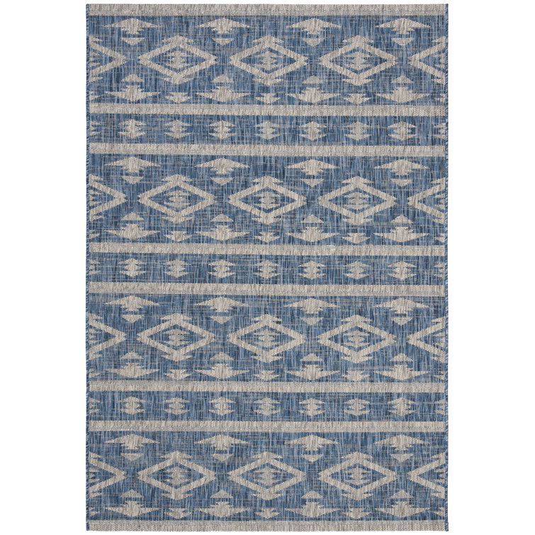 Amarien Southwestern Indoor/Outdoor Area Rug