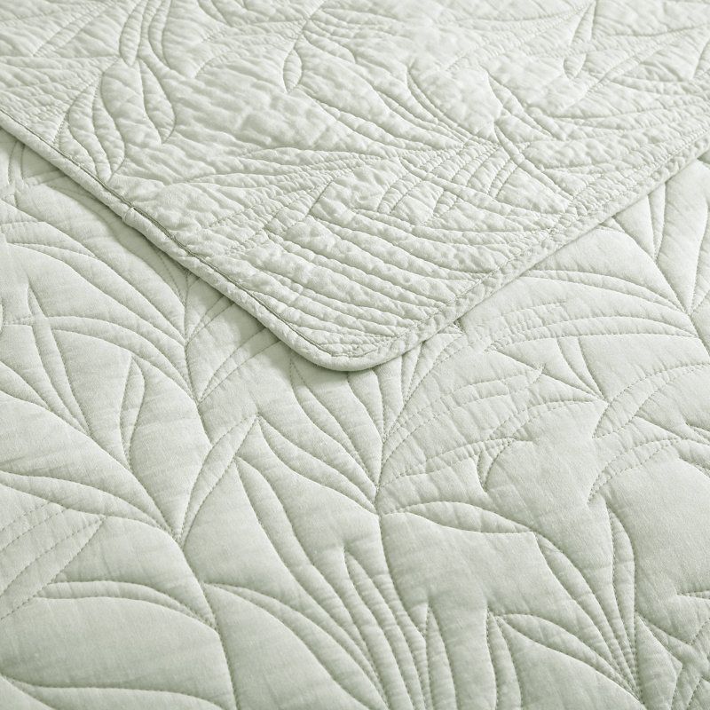 Sage Green Coastal King Cotton Quilt, Reversible and Lightweight