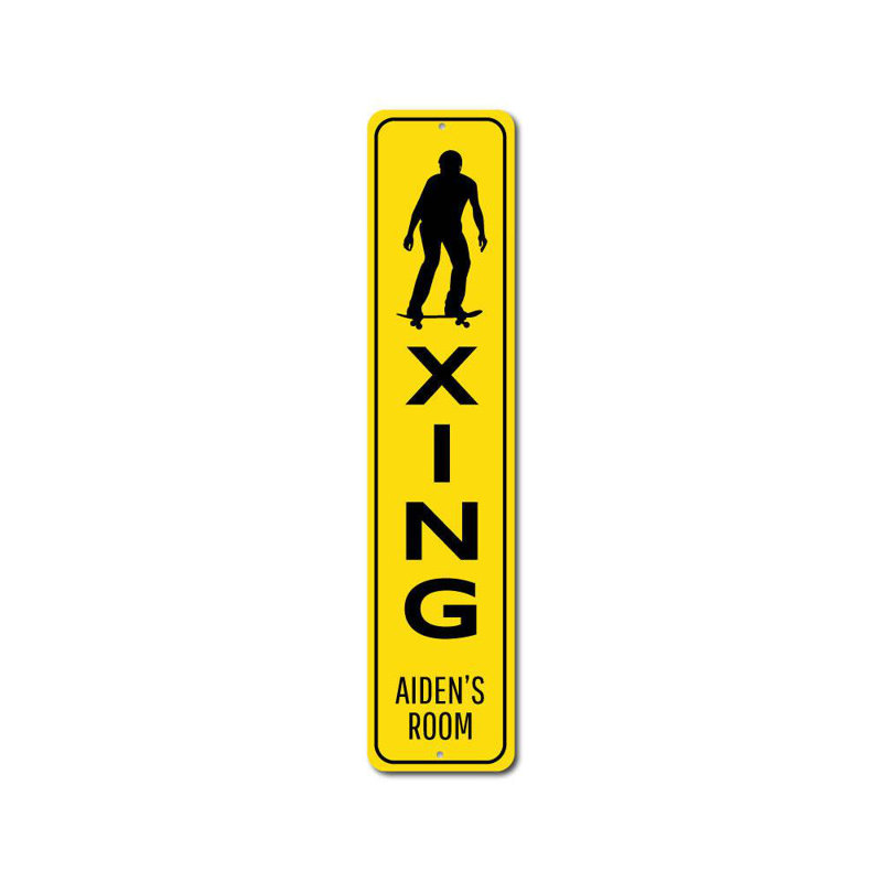 Panneau en aluminium Skateboarder Crossing, H 4 po x l 18 po x P 0,04 po