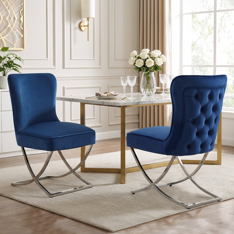 Chaise de salle à manger capitonnée en velours avec pieds en X argentés, Marine