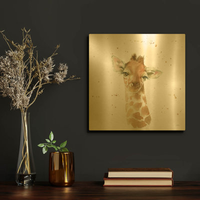 «Baby Giraffe» par Katrina Pete, art mural en métal doré, 12 po x 12 po
