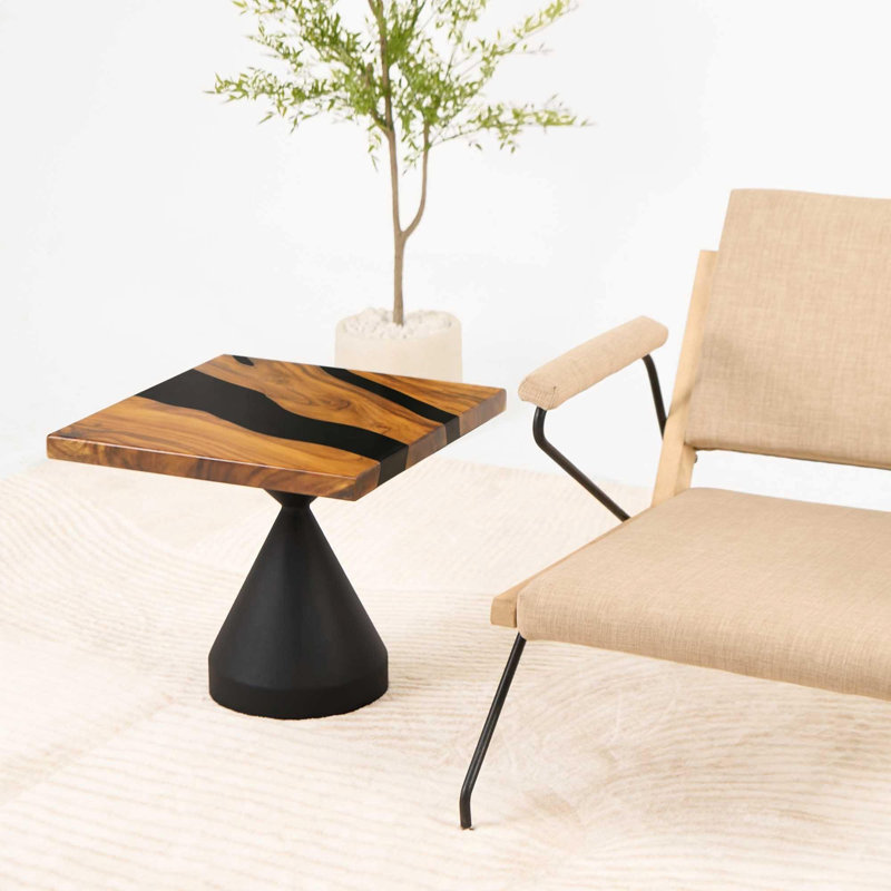 Table d'appoint carrée en époxy noir de 15 po de diamètre, H 16 po x L 15 po x l 15 po