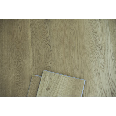 Planche de vinyle à texture de bois de 0,26 po d'épaisseur l 9 po x L 60 po Millinocket