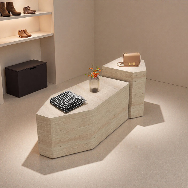 Table de présentation géométrique beige