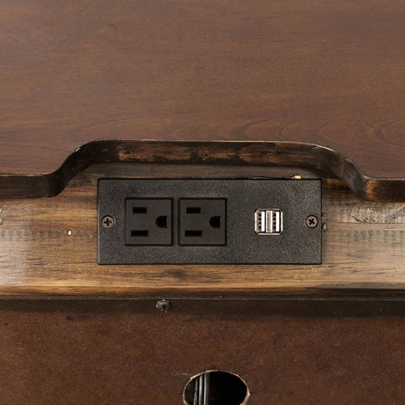 Table de chevet en merisier brun pour chambre à coucher - 3 tiroirs doublés de feutre et prise électrique en bois massif sous le meuble