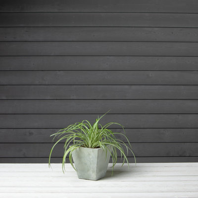 Alaunah Pot Planter