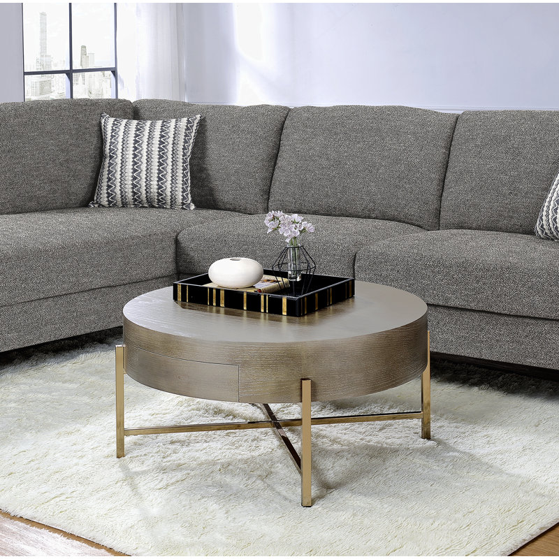 Table basse brun clair et champagne