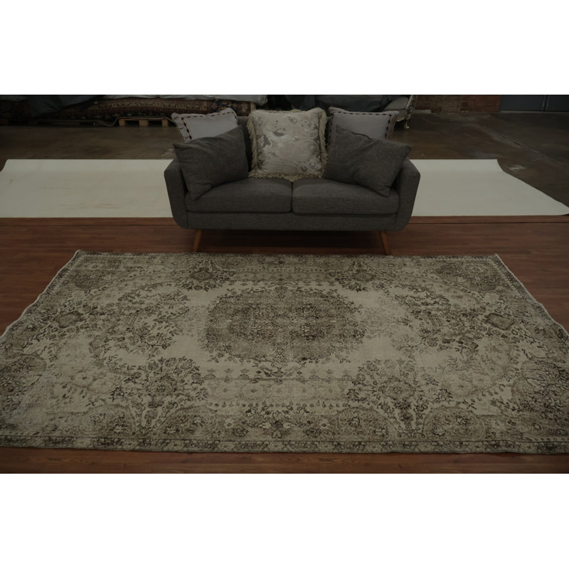 Tapis turc élégant et vieilli 6 x 10