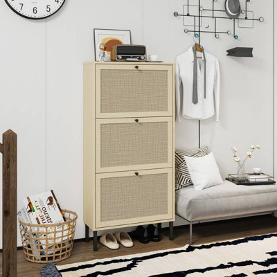 3 Door Shoe Cabinet (Natural)