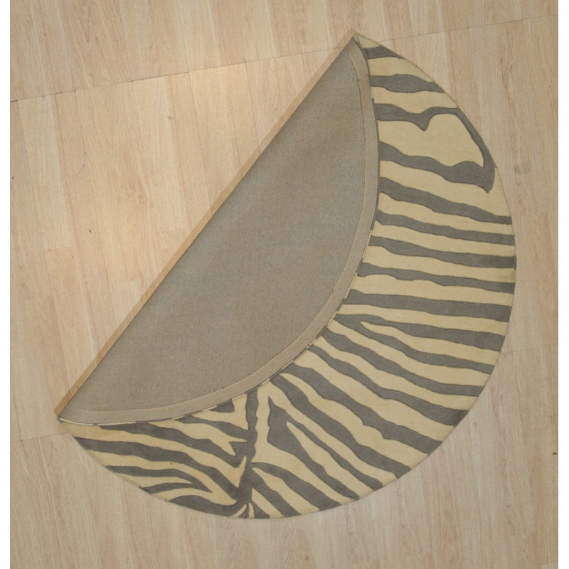 Hand Tufted Wool Area Rug in Gray