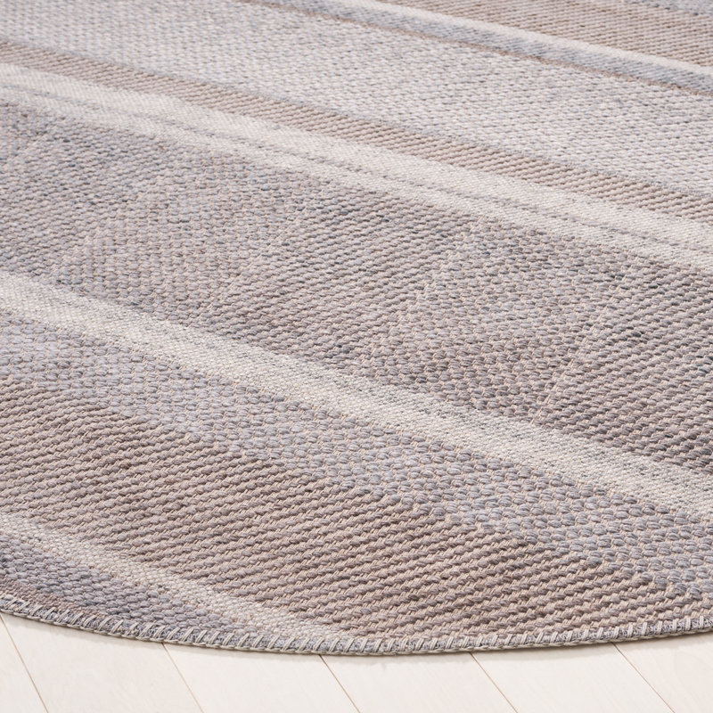 Abrahamsen Performance Striped Rug, Round 7'