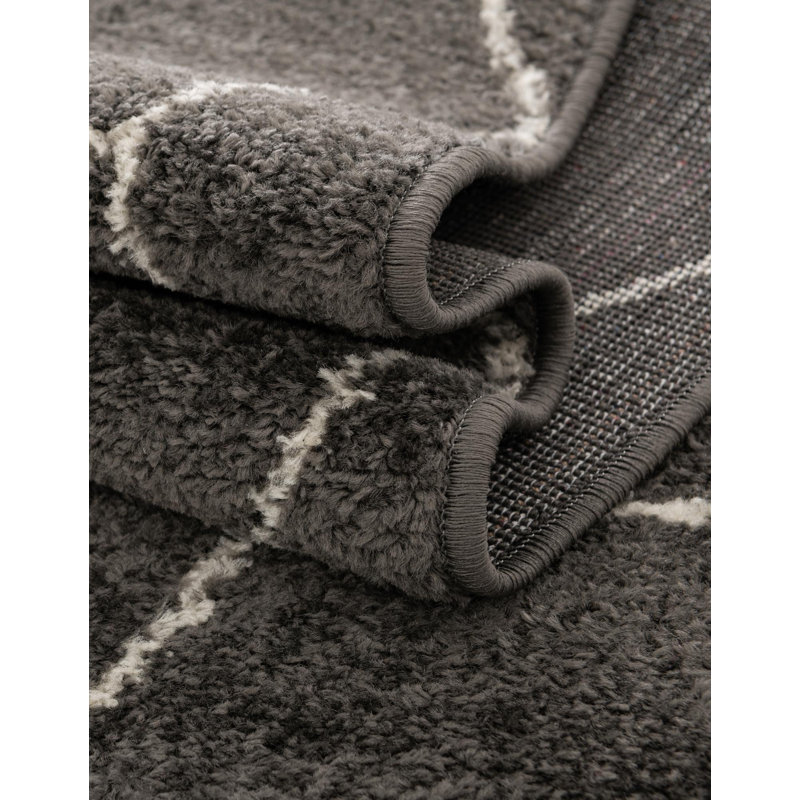 Tapis gris foncé Debrodie, Gris foncé, Tapis de couloir 2 pi x 8 pi
