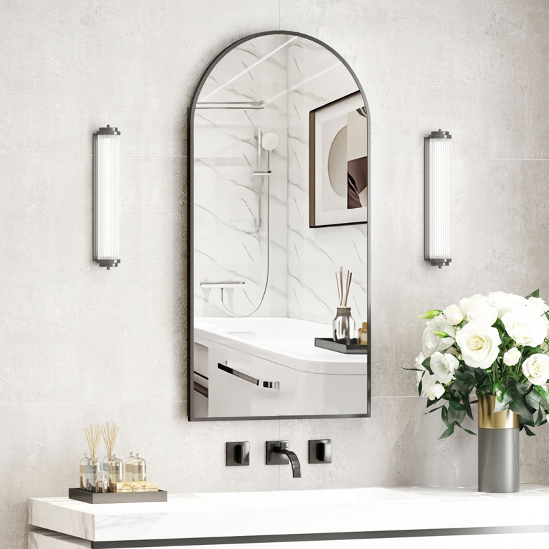 Miroir Poulton, Noir mat, H 31,5 po x l 15,7 po x P 4,5 po