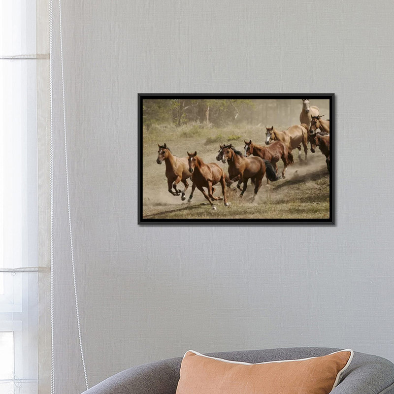 Western Mustangs de Western Ranch - Reproduction numérique sur toile tendue avec châssis, H 18 po x l 26 po x P 1,5 po