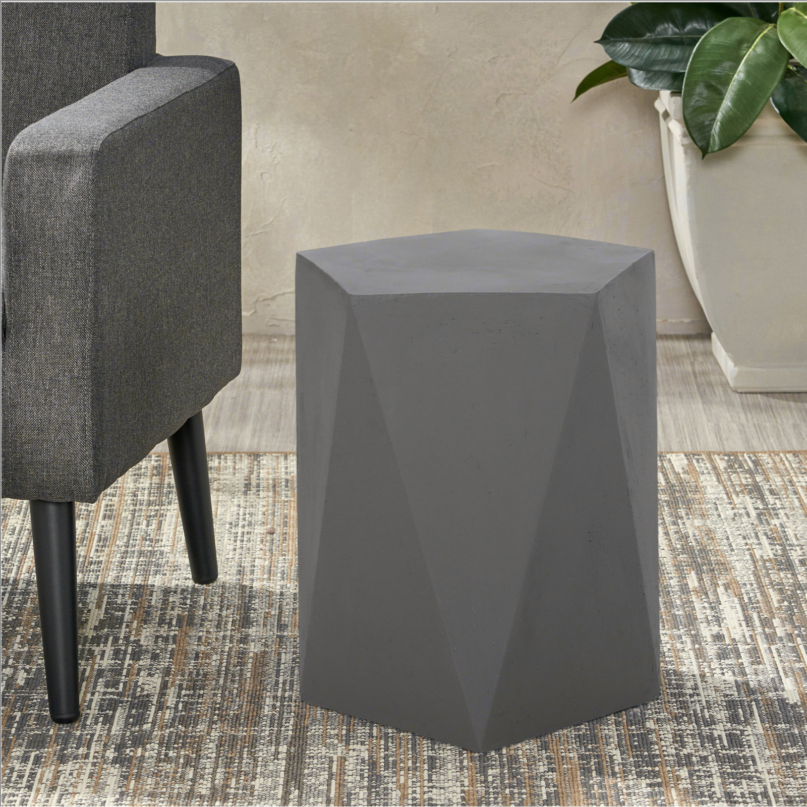 Elyas 16'' Stone Outdoor Side Table, Gray