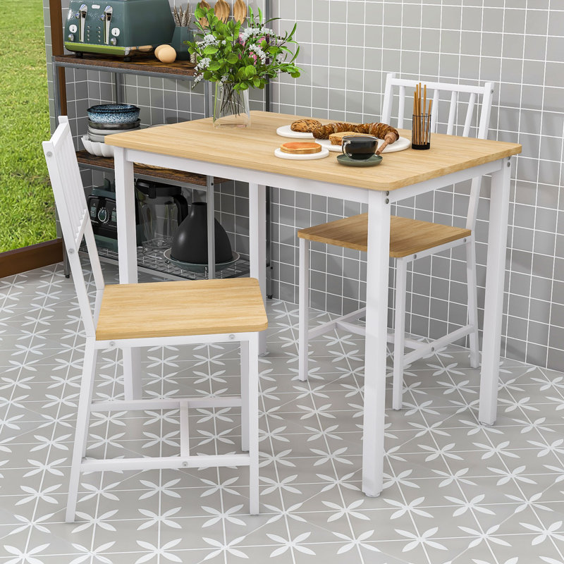 Ensemble de salle à manger de style industriel avec 2 chaises et une table compacte pour le petit-déjeuner ou la salle à manger