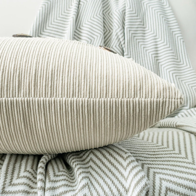50 housses de coussin en chenille blanc crème de 18 po x 18 po à trois boutons, douillettes décoratives de style campagnard pour canapé-lit, salon, ensemble de 2