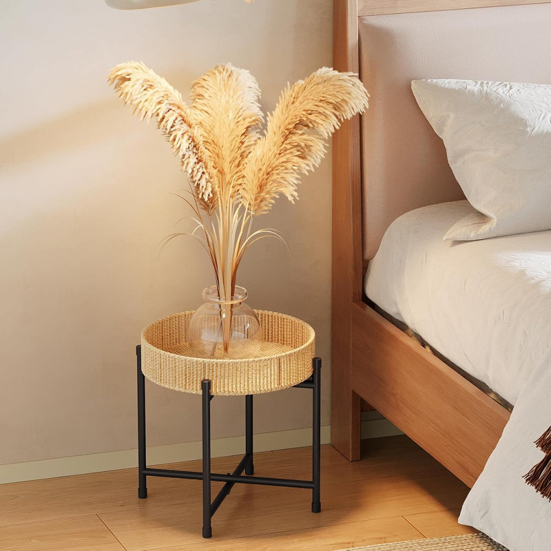 Support pour plante en rotin