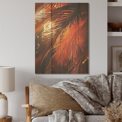 Coucher de soleil sur un palmier tropical au coucher du soleil - palmiers et palmiers, art sur bois de pin naturel