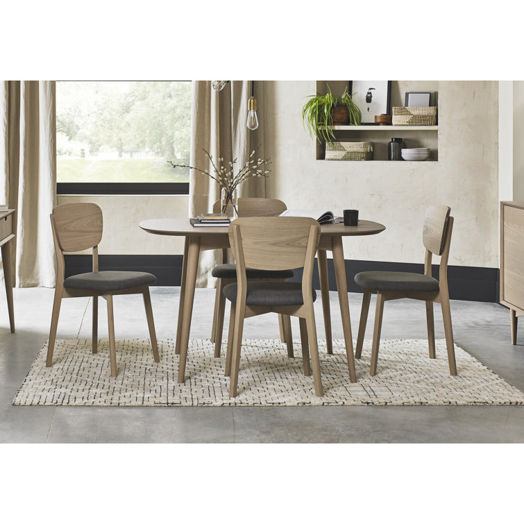 Sievers 4 - Person Dining Set