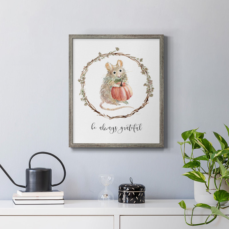 Toile encadrée de qualité supérieure Harvest Home Mouse - prête à être accrochée, Argent patiné, H 24 po x l 20 po