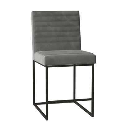 Uma 26" Counter Stool