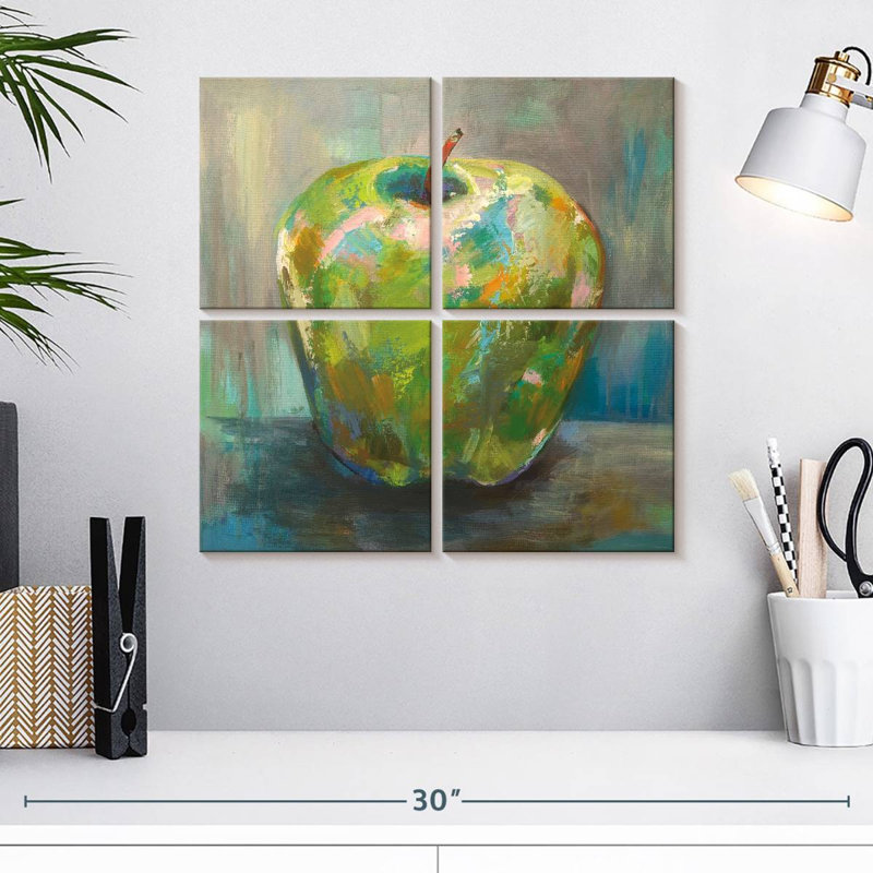 Yarlin Granny Apple, 18" H x 18" W