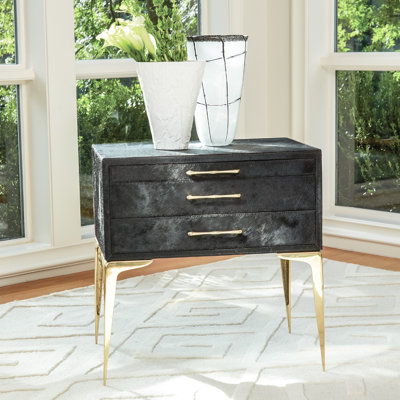Stiletto Accent Chest