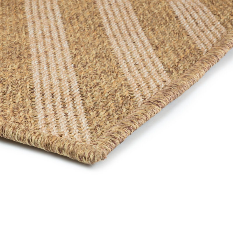 Tapis d'intérieur / extérieur brun à motif de chevrons Elisabet, Rectangle 1 pi 9 po x 3 pi 9 po