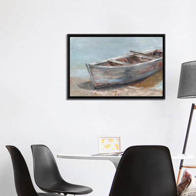 «Whitewashed Boat II» par Ethan Harper - reproduction d'art encadrée