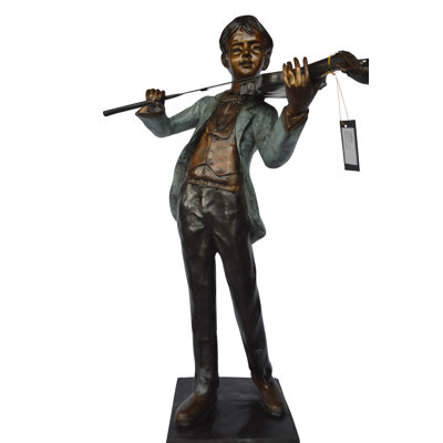 Grand garçon jouant du violon, grande statue en bronze - Taille: L 31 po x l 31 po x H 50 po.