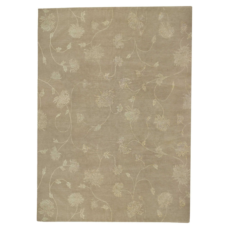 Enchantment Floral Area Rug in Neutral/Taupe, Rectangle 2' x 3'