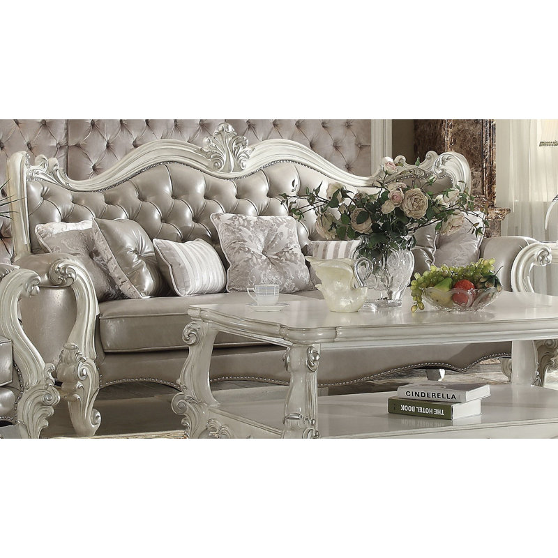 Canapé à accoudoirs arrondis en similicuir de 92,51 po Tanner, Similicuir gris rétro, Blanc os