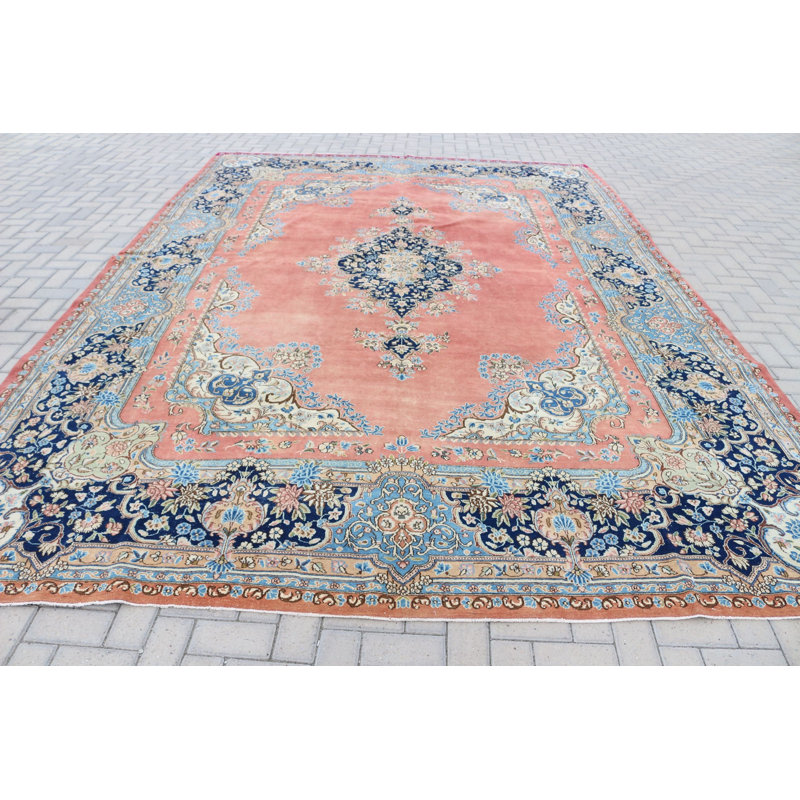 Tapis turc organique Oushak avec des touches de couleur rouge parfaites pour la décoration intérieure et mettant en valeur un design antique anatolien