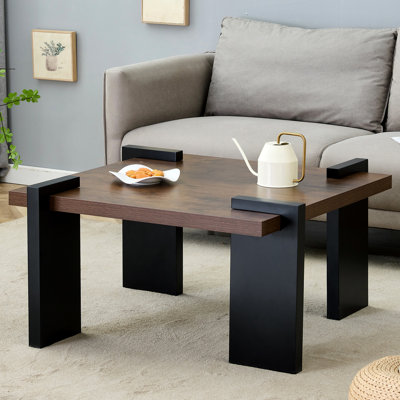 Table basse en noyer de 31,5 po x 31,5 po x 16,6 po et table facile à nettoyer avec une surface à finition foncée de 31,5 po x 31,5 po x 16,6 po, choix élégant