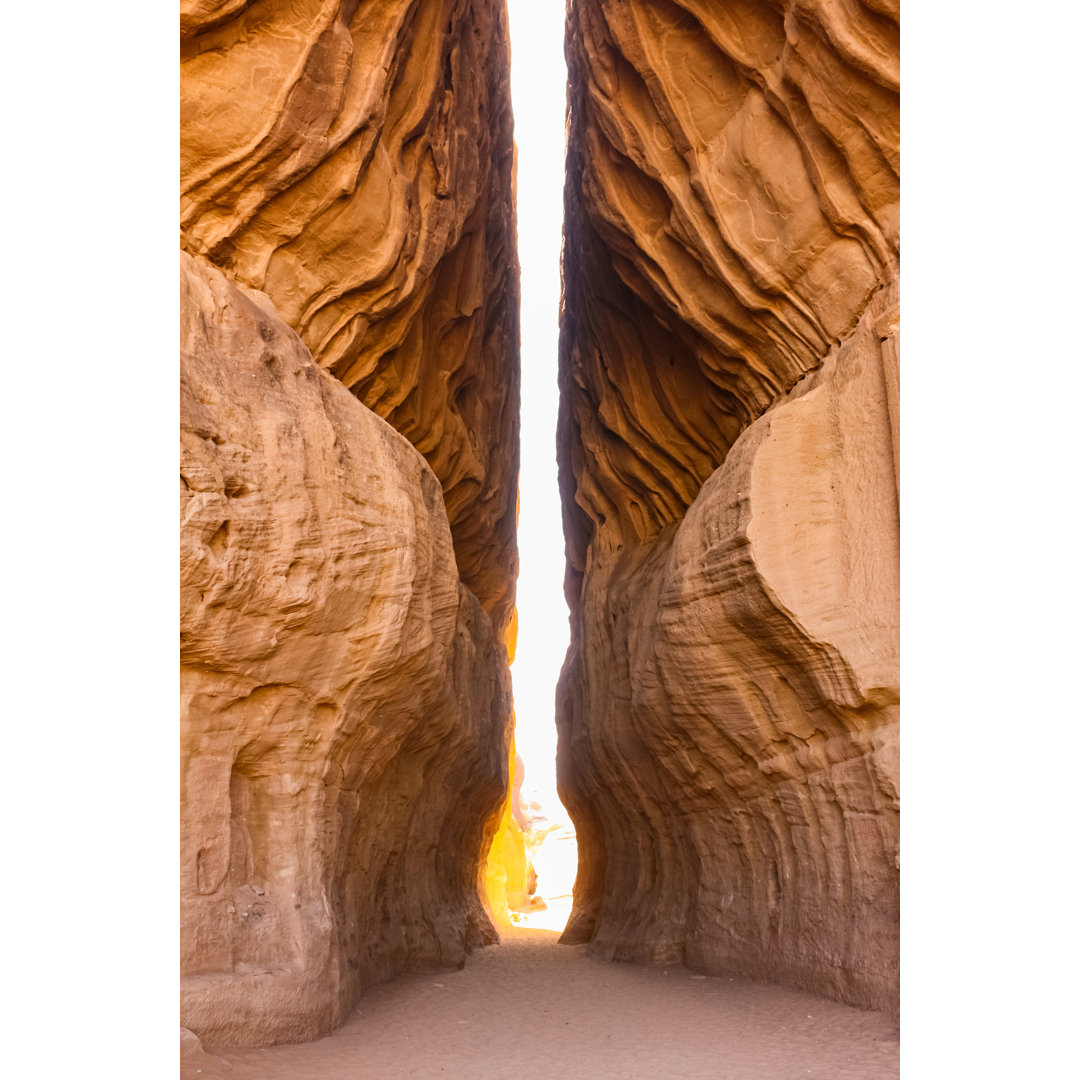 Canyon von Benedek - Druck auf Leinwand ohne Rahmen