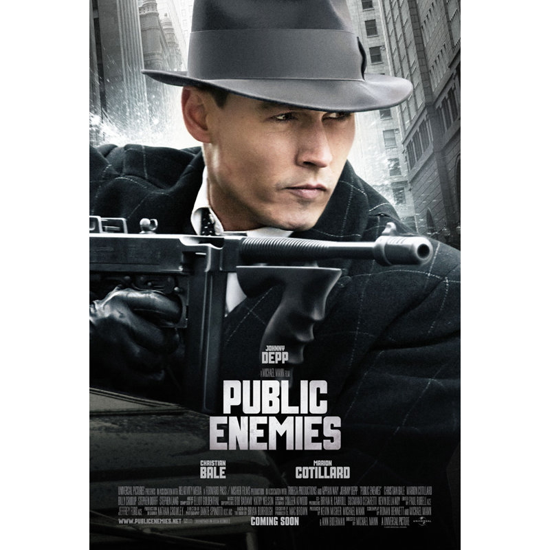 Ennemis publics, H 40 po x l 27 po