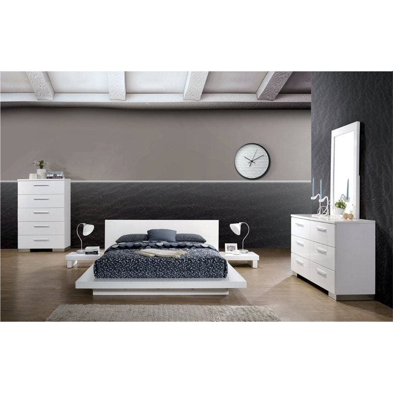 Mccullum Wood Wall Mirror