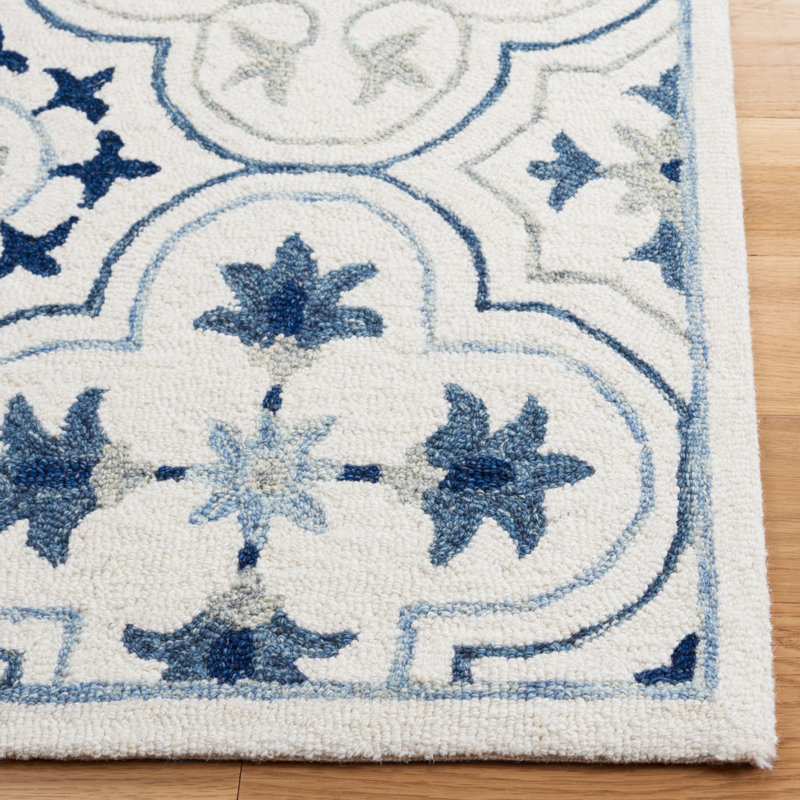 Tapis floral bleu / ivoire en laine / coton touffeté à la main Cendy, Rectangle 5 pi x 8 pi