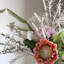 Ornements de fleurs simulées